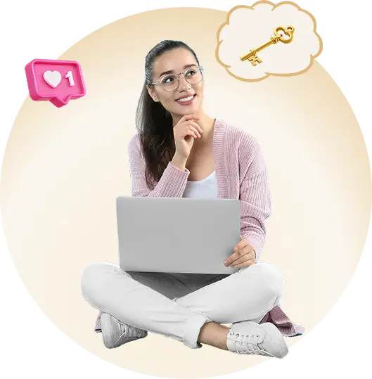 Студентка с ноутбуком мечтает о своем бьюти-бизнесе и видит ключ к успешному старту